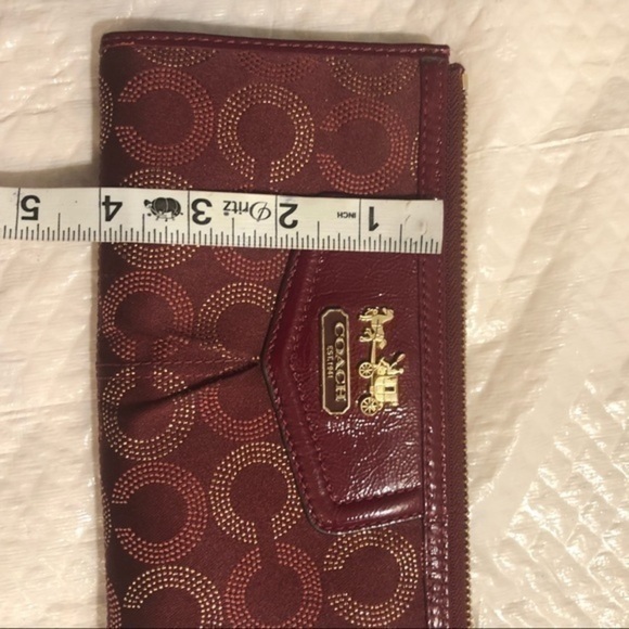 Coach Madison optic c large wristlet clutch bag